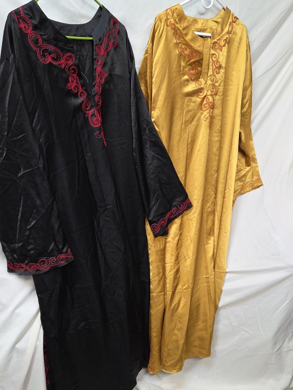 2 IMAN Kimonos 3X